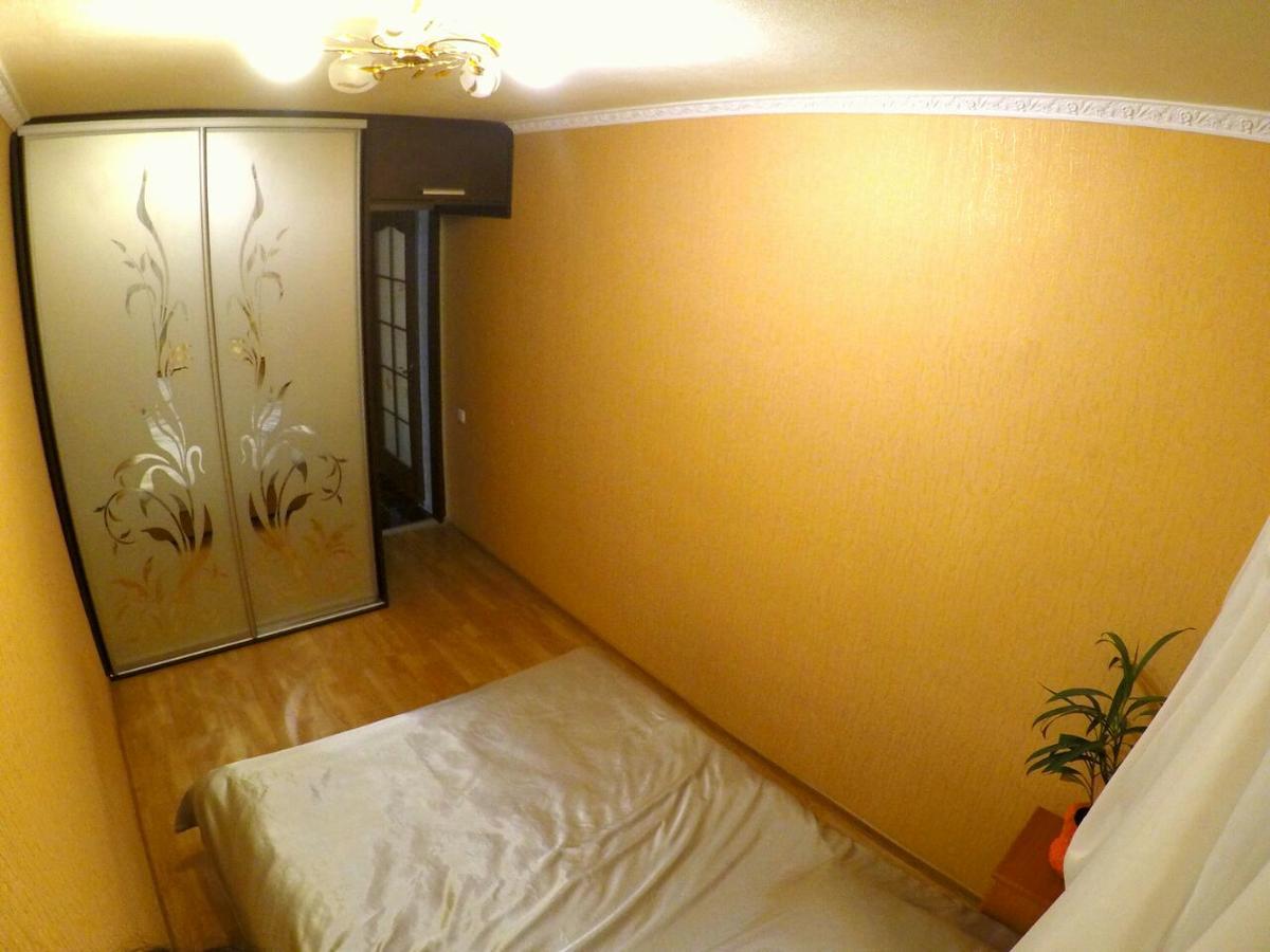Apartment On Bohdana Gavrilishina Kpi Kiev Exterior photo