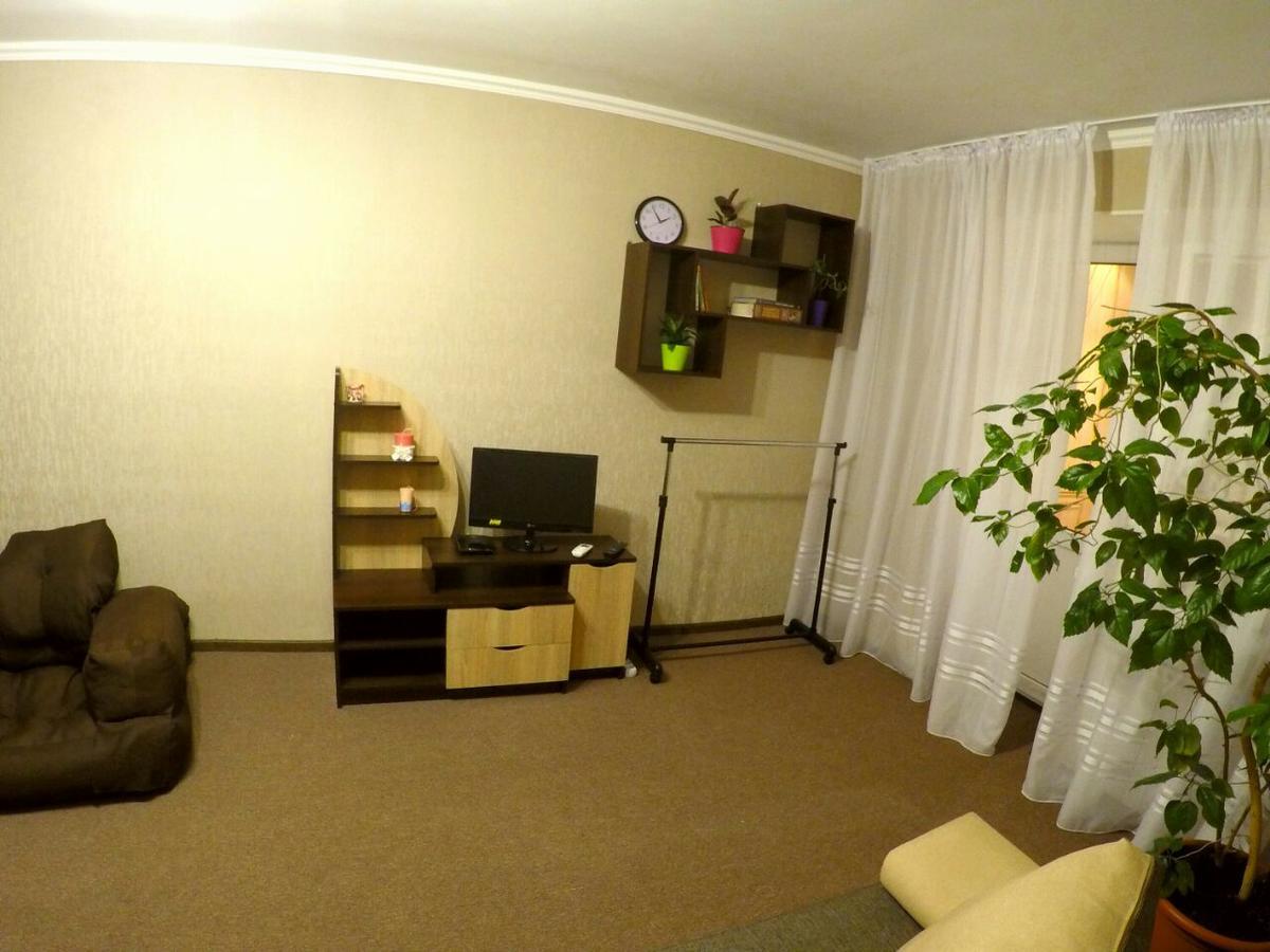 Apartment On Bohdana Gavrilishina Kpi Kiev Exterior photo